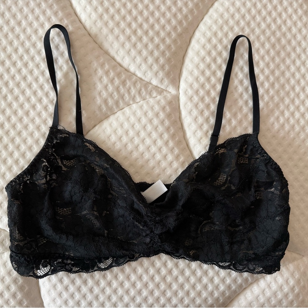 Gilligan & O'Malley Black Lace Bralette with Adjustable Straps